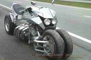 cosmos-4rwf-v8-motorcycle_main_V9nBr_12